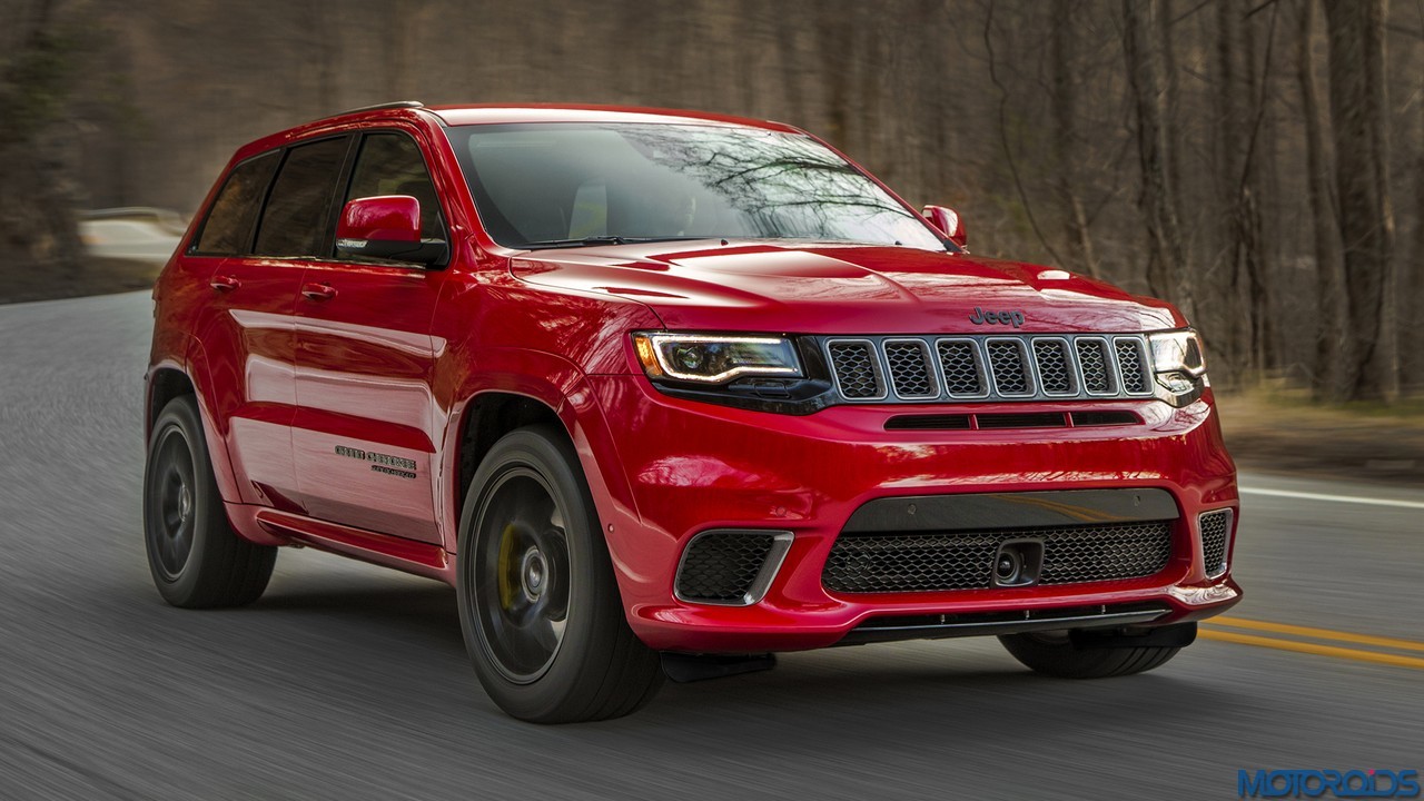 With 707 Hp And A 0 100 Kph Time Of 3 5 S The New Jeep Grand Cherokee Trackhawk Is The World S Quickest Suv Motoroids