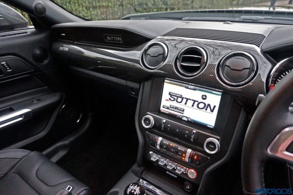 Sutton-CS800-Mustang-4-600x399