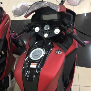 Yamaha R V