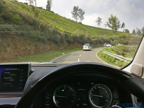 Lexus LX 450d - terrain monitoring system