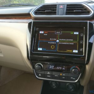 MarutiSuzukiDzire dashboardview