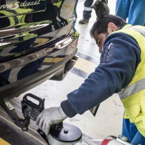 Porsche Cayenne Tows Air France Airbus A World Record