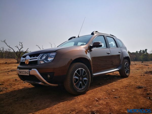 Renault-Duster-Easy-R-AMT side profile