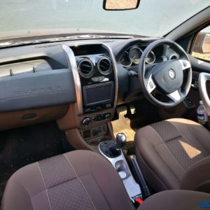 Renault-Duster-Easy-R-AMT Dashboard