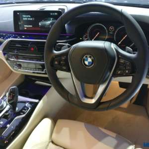 BMW  Series India launch i dashboard
