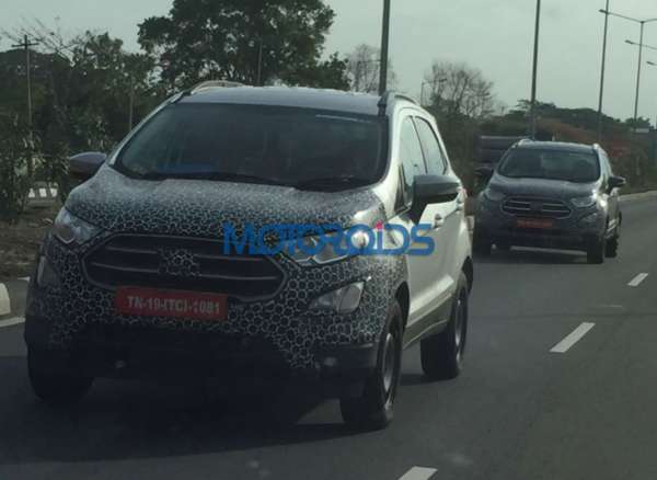 2017 Ford EcoSport facelift spied testing duo