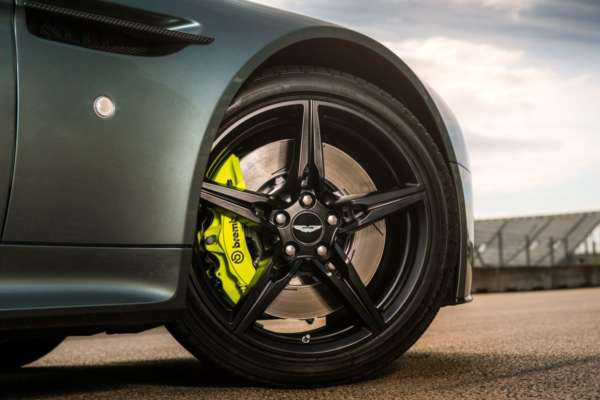 Aston Martin Vantage AMR alloy wheels