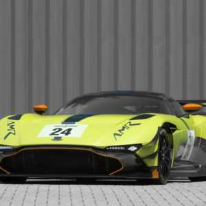 Aston Martin Vulcan AMR Pro