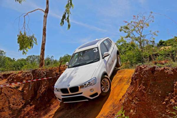 BMW xDrive Experience Bengaluru descent