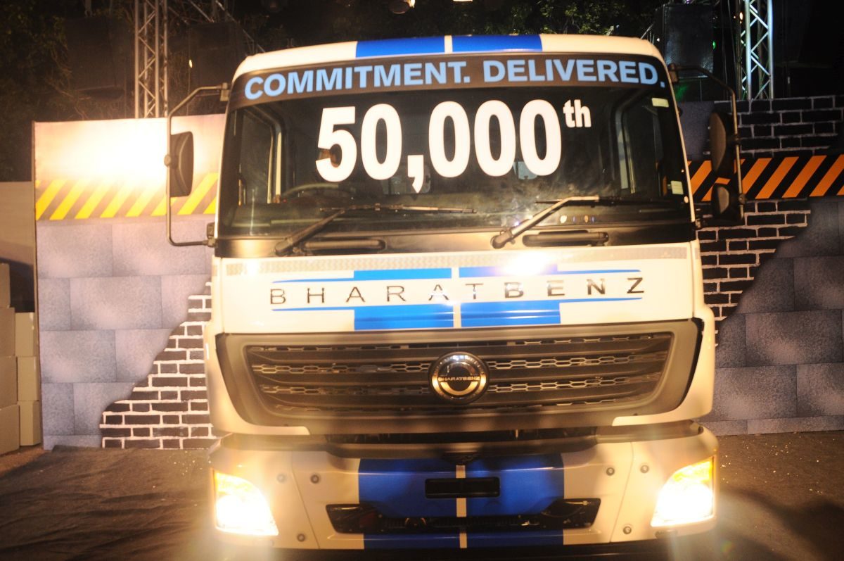 Bharat Benz th truck