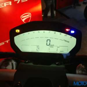 Ducati Monster  detailed images