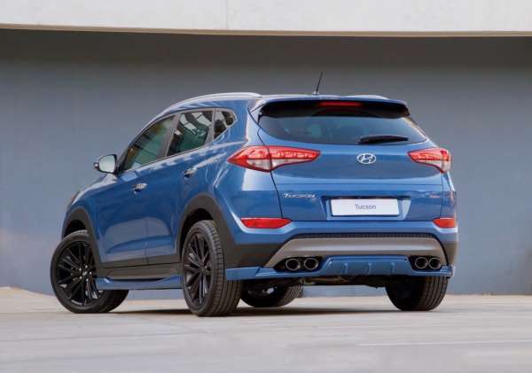 Hyundai Tucson Sport blue rear