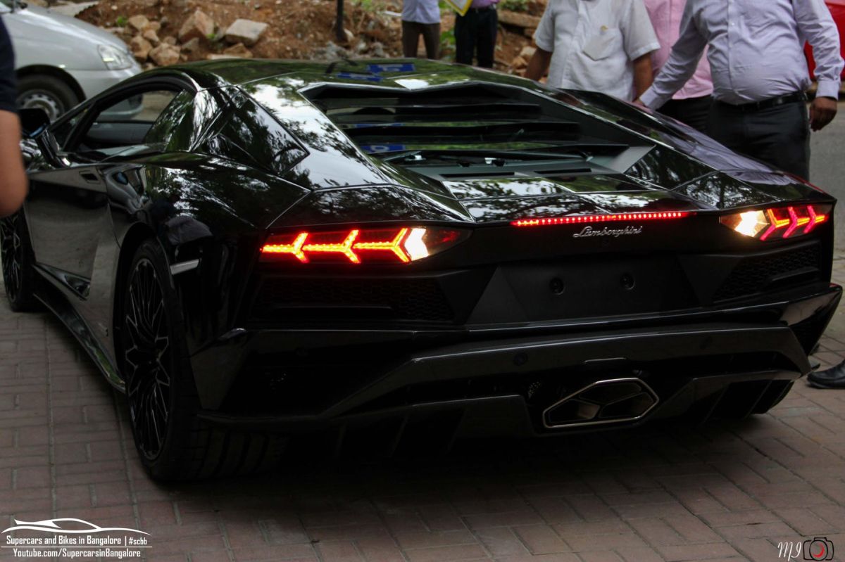 Indias First Lamborghini Aventador S Delivered In Bengaluru