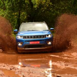 JeepCompass()