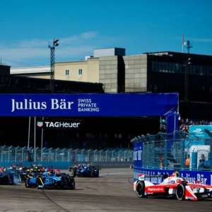 Mahindra Racing Felix Rosenqvist Comes Second In Berlin