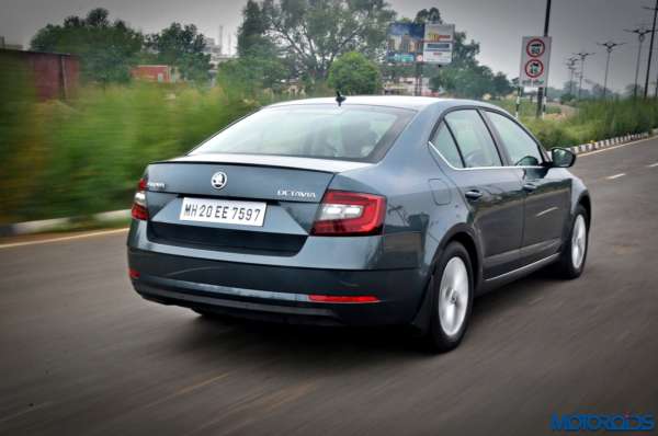 New 2017 Skoda Octavia Review In motion pictures (5)