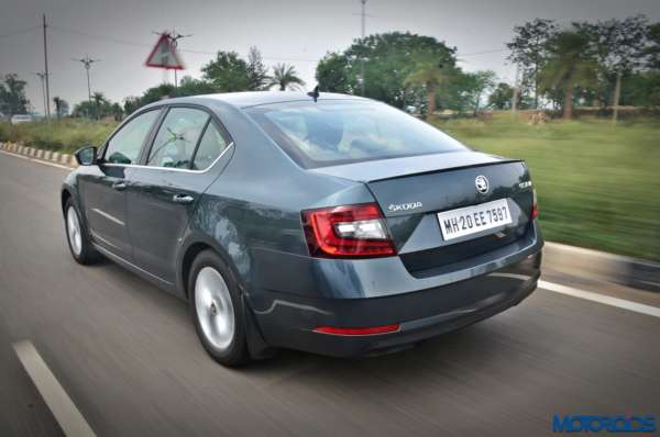 New 2017 Skoda Octavia Review In motion pictures (9)