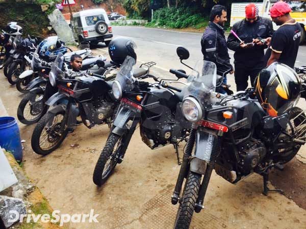 Royal Enfield Himalayan FI spied (2)