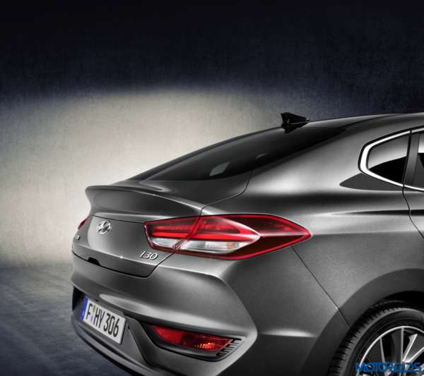 All-New-Hyundai-i30-Fastback-Official-Images-5-600x533