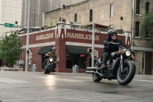 Indian-Scout-Bobber-007-600x400