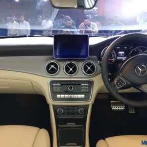Mercedes Benz GLA facelift launch dashboard