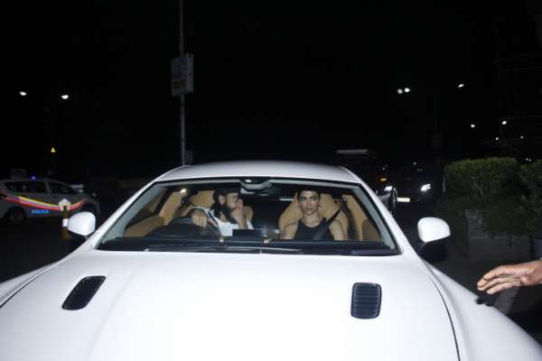 Ranveer Singh Aston Martin Rapide (6)