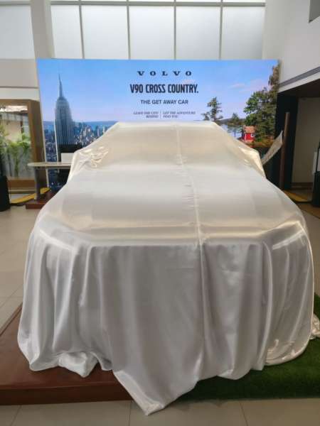 Volvo V90 Cross Country India launch under wraps