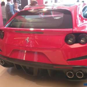 Ferrari GTCLusso rear right profile
