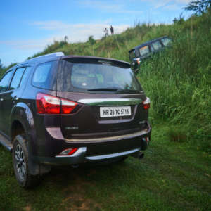 Isuzu MU X Off roading