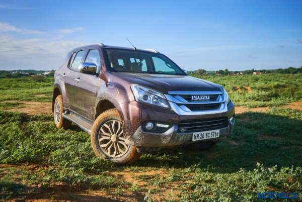 Isuzu MU-X Off-roading (7)