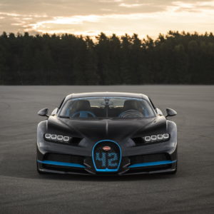 Bugatti Chiron    kmph world record