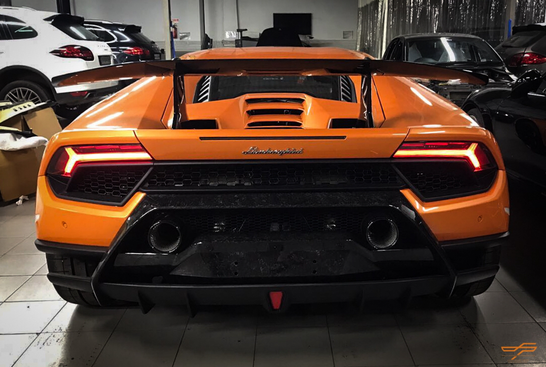 India's First Lamborghini Huracan Performante Delivered In ...