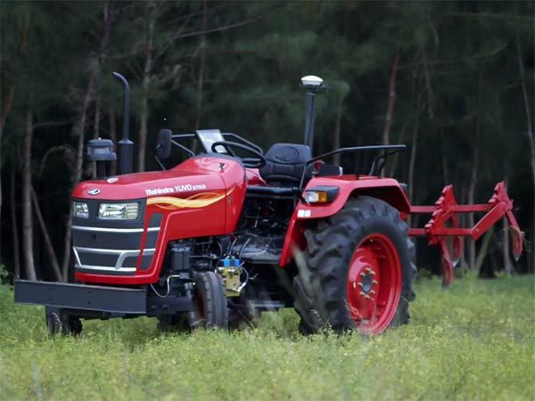 Mahindra Driverless tractor