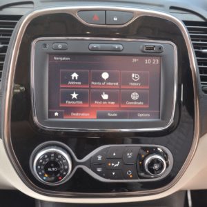 New Renault Captur centre console and infotainment system