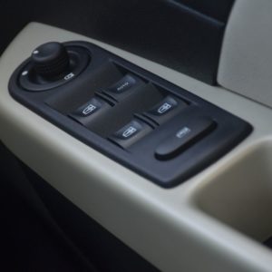 New Renault Captur window controls