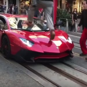 Guy Jumps On Lamborghini Aventador SV