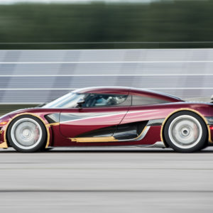 Koenigsegg Agera RS    kmph record