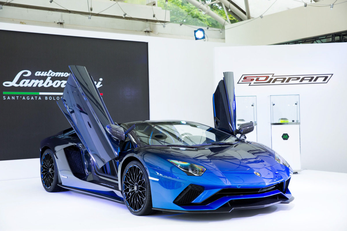 Lamborghini Aventador S Special Edition Japan