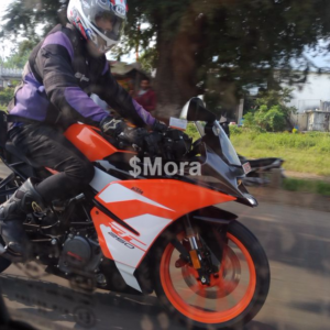 New  KTM RC  spied in India