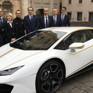 Unique Lamborghini Huracán RWD By Ad Personam Donated To Pope Francis