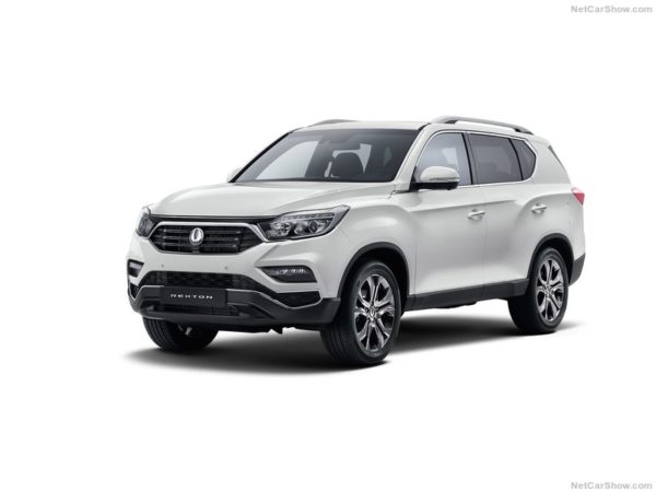 Mahindra Rexton Mahindra Rexton