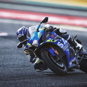 SuzukiGSX RMotoGPReplica OfficialImages()