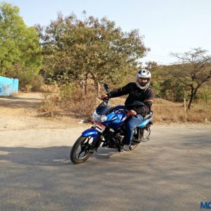 Bajaj Discover  Review