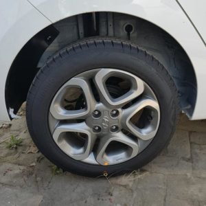 Hyundai Elite i facelift alloy wheel spied