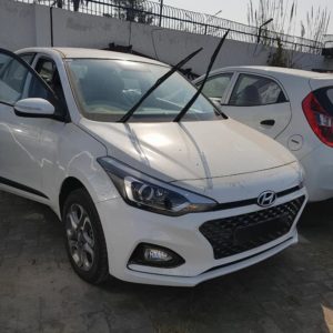Hyundai Elite i facelift spied