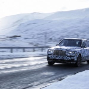 rolls royce cullinan teaser