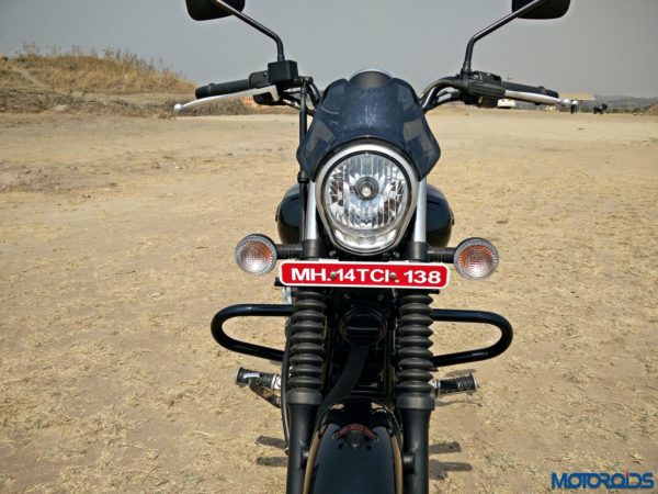 New 2018 Bajaj Avenger 180 Street Review (14) New 2018 Bajaj Avenger 180 Street Review (14)