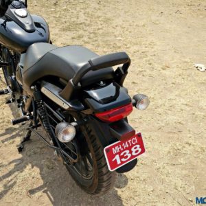 New  Bajaj Avenger  Street Review