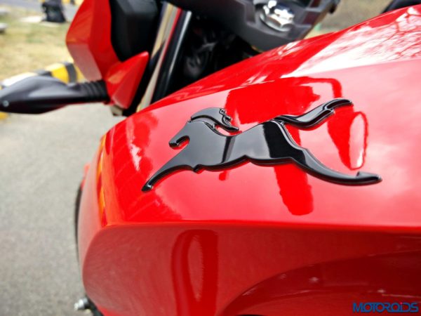 New 18 Tvs Apache Rtr160 4v Review Performance India Price Image Gallery Tech Specs And Details New 18 Tvs Apache Rtr160 4v Review Performance India Price Image Gallery Tech Specs And Details