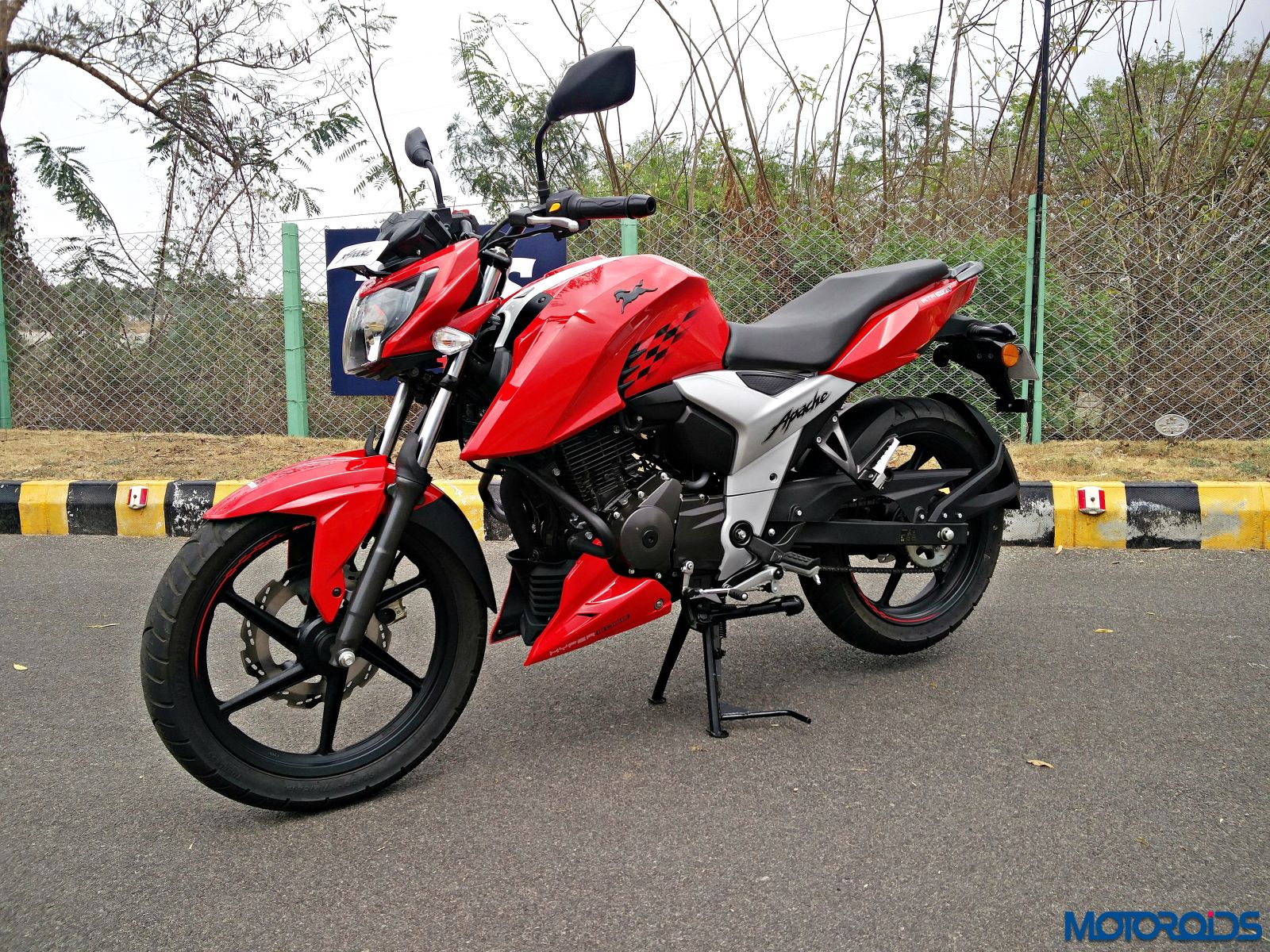 After Conquering India Where Is The Tvs Apache Rtr 160 4v Headed Motoroids